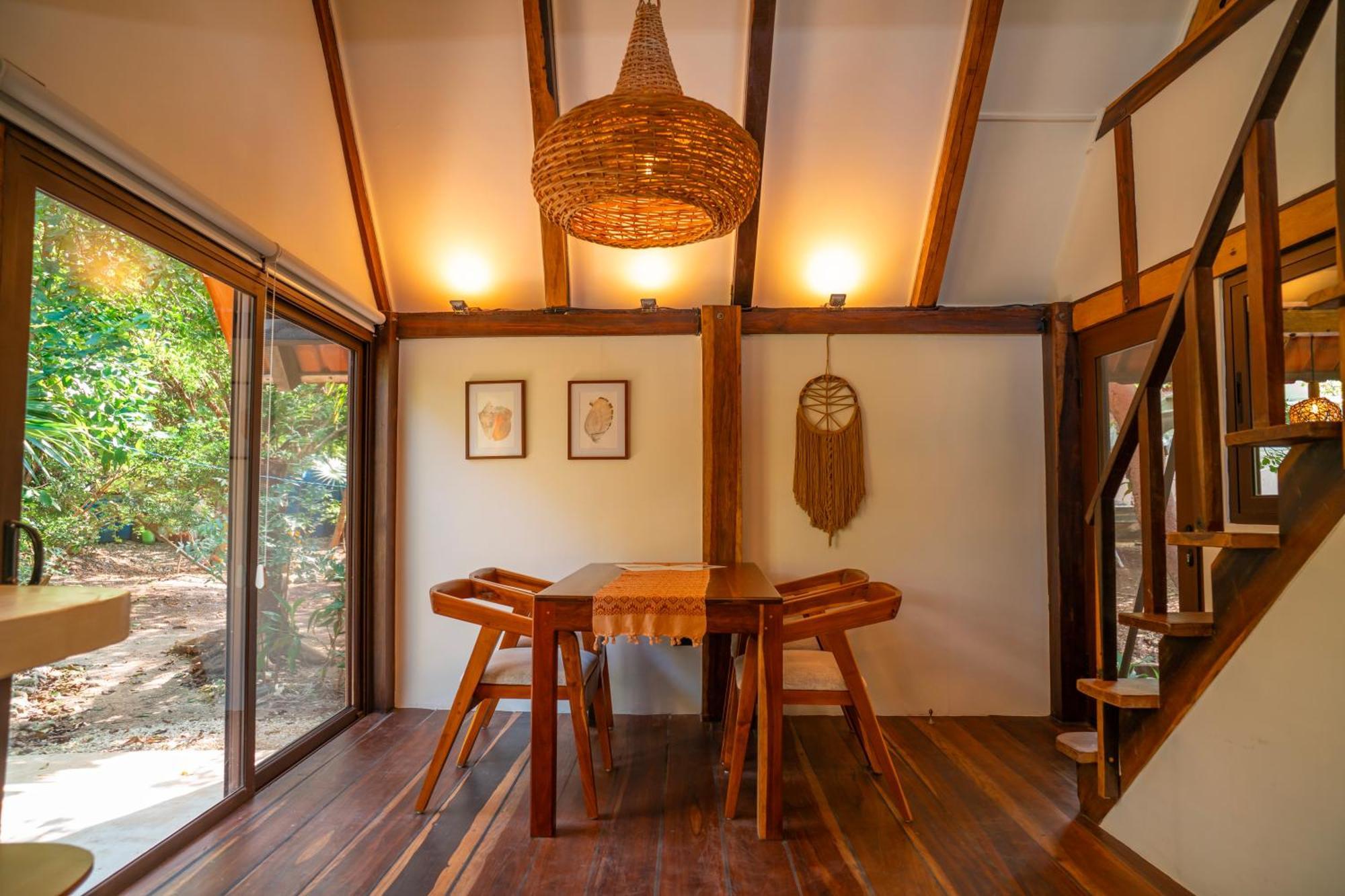 Cabana Chechen, Wooden Chalet In Tropical Garden Isla Mujeres Bagian luar foto
